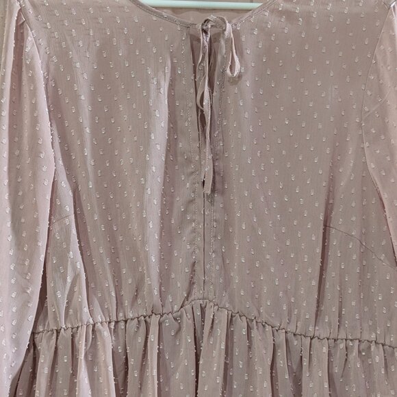 Torrid Women's Sheer Dusty Pink Tunic, Size 2, Peplum Style, Vneck, Long Sleeve - Picture 7 of 16